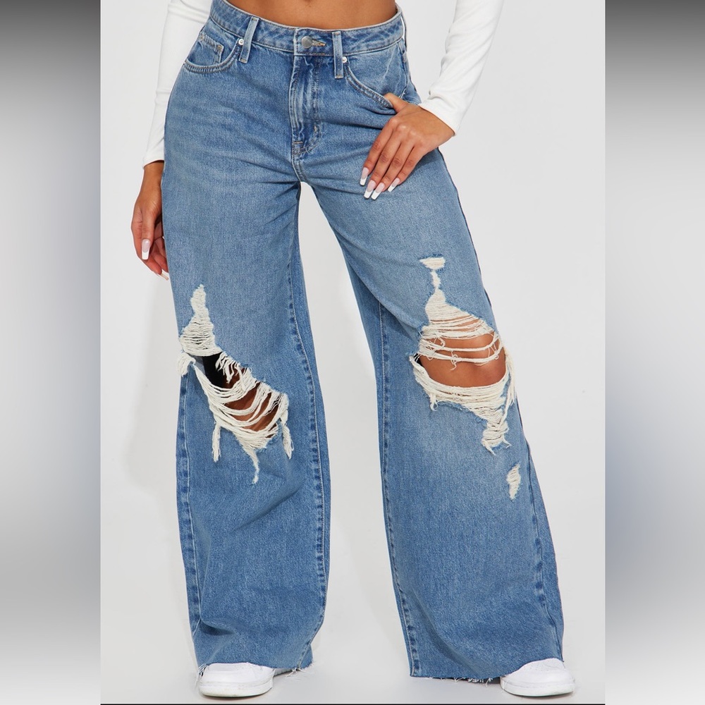 Distressed Baggy Wide Leg Jeans
